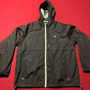 Men’s new balance windbreaker